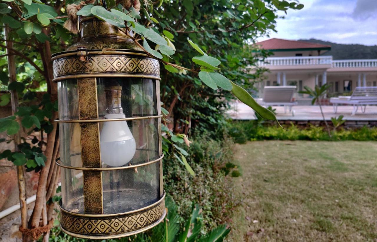 Premkunj Hotel Udajpur Zewnętrze zdjęcie